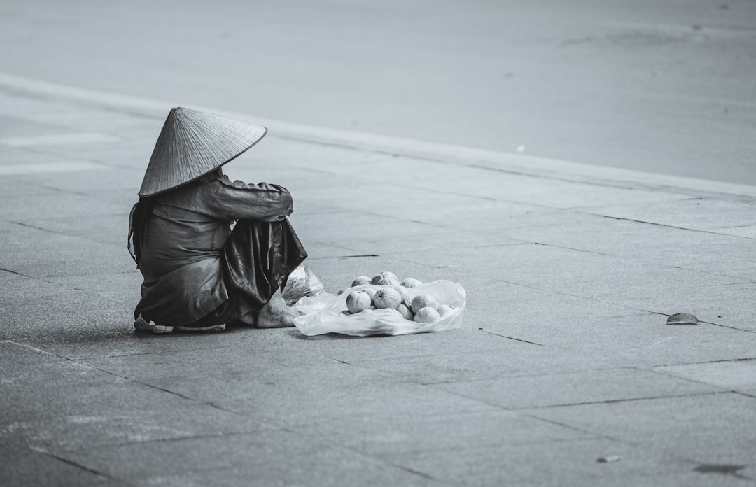 découvrez des stratégies efficaces de coping pour gérer le stress et surmonter les défis quotidiens. apprenez à renforcer votre résilience et à améliorer votre bien-être mental.