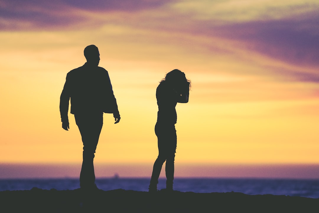 découvrez toutes les informations essentielles sur le divorce : démarches, conséquences, droits et conseils pratiques pour traverser cette étape de la vie.