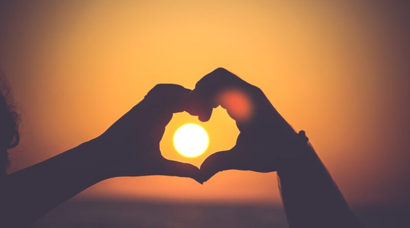 découvrez tout sur l'amour : ses formes, ses mystères, ses pouvoirs et son impact sur notre vie quotidienne. explorez des conseils, des citations et des histoires inspirantes autour du thème universel de l'amour.