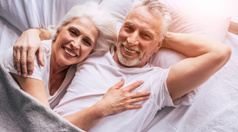 personnes agees heureuses