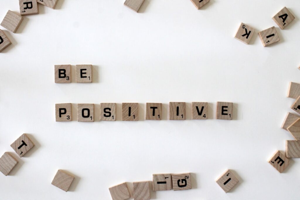 découvrez comment adopter la positivité au quotidien pour améliorer votre bien-être, booster votre moral et cultiver un état d'esprit optimiste. astuces, conseils et inspiration pour une vie plus épanouissante.