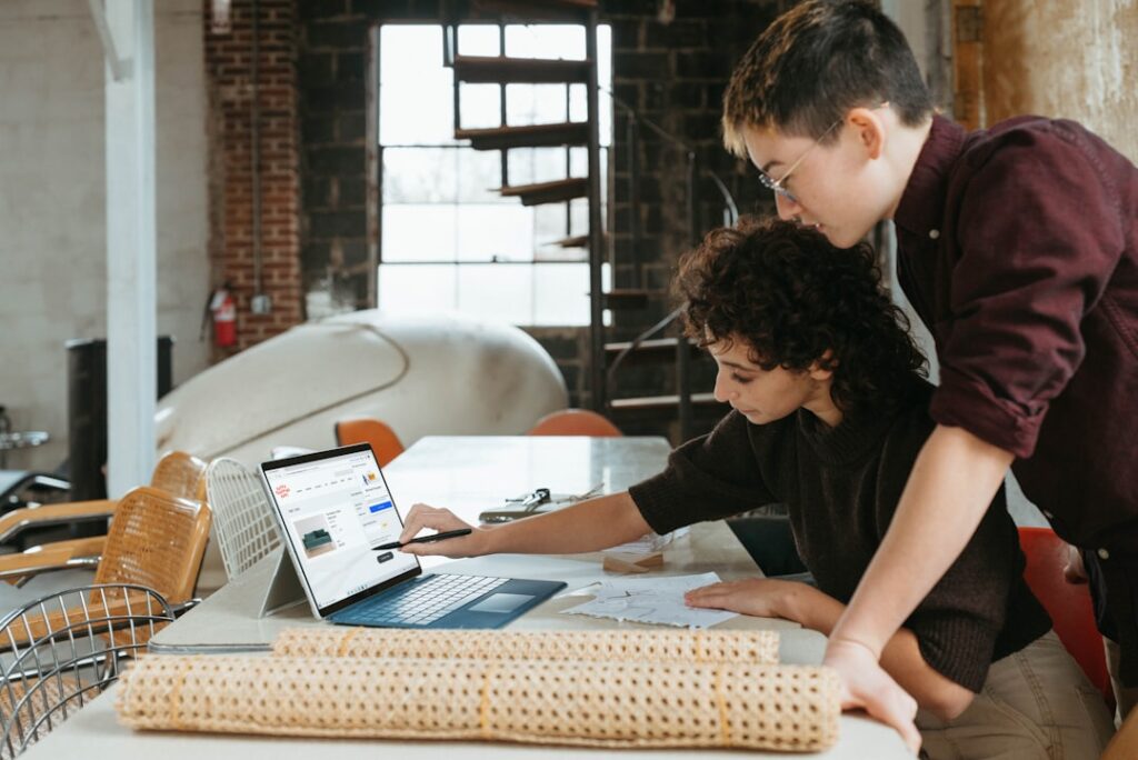 boostez votre efficacité et accomplissez plus chaque jour grâce à des conseils et méthodes de productivité adaptés à votre quotidien.