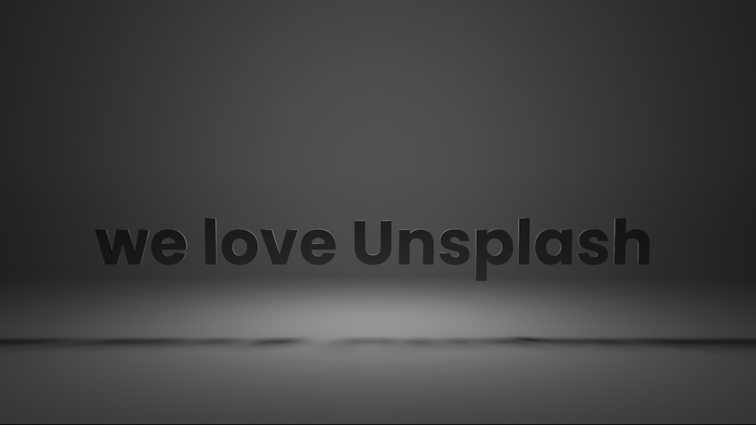 découvrez l’histoire d’un amour inattendu où le destin réunit deux âmes opposées. entre surprises, émotions et rebondissements, laissez-vous emporter par ce récit touchant qui prouve que l’amour surgit quand on s’y attend le moins.